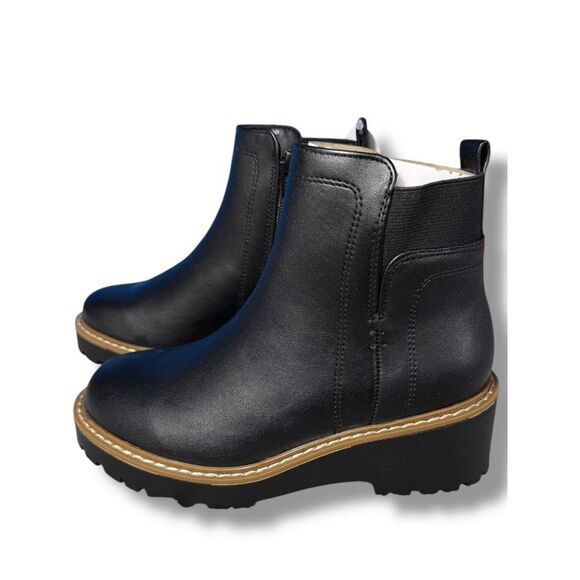 Sonoma Inaya Kids‎ Black Chelsea Boots Platform Lug Sole Easy Zip Size 13 - Picture 1 of 14
